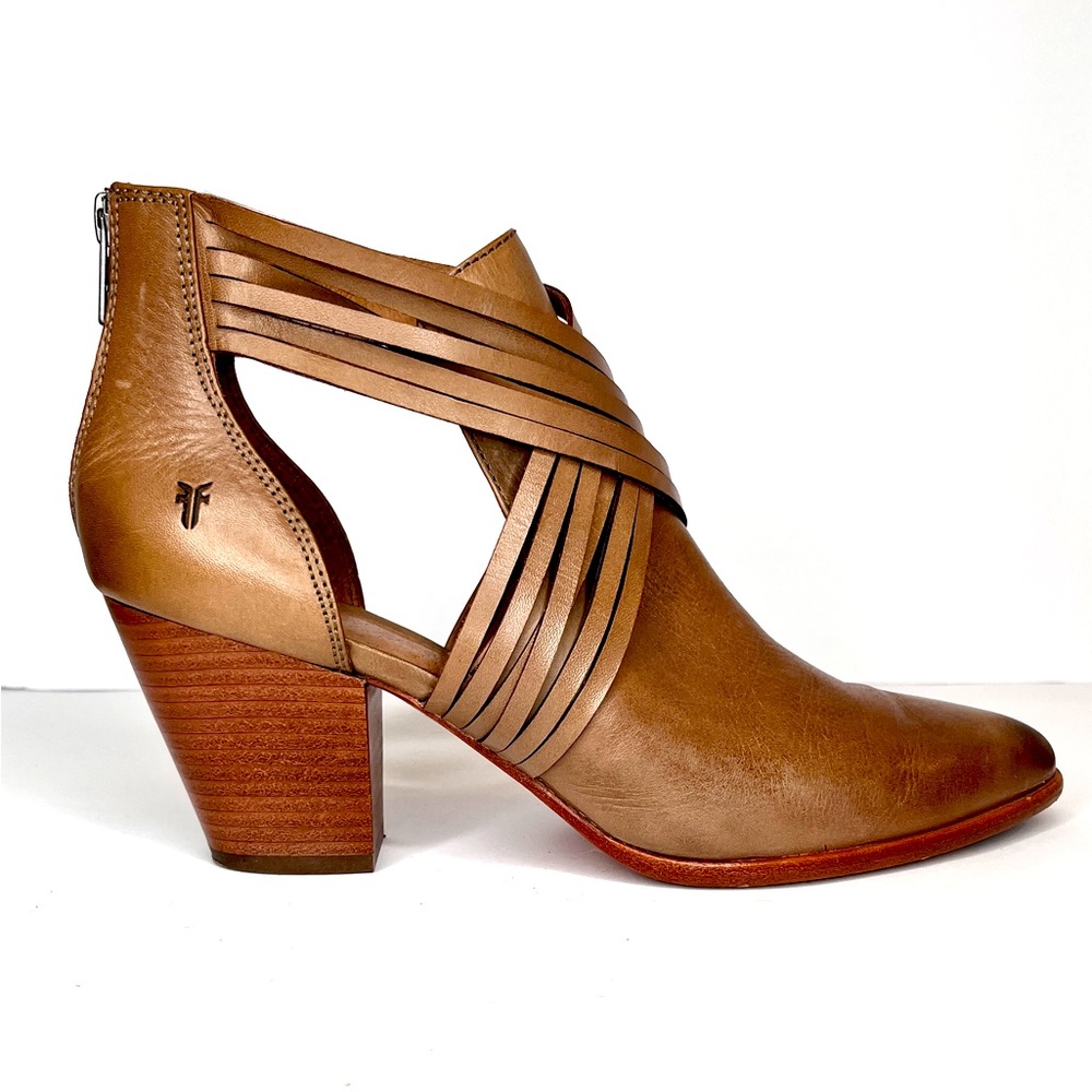 Frye Boho Cowgirl Bootie Light Brown leather Zipper Back pointed toe western 10